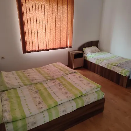 авалон Хотел