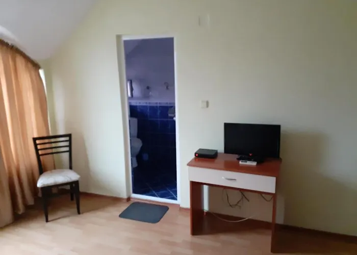 авалон Хотел 2*