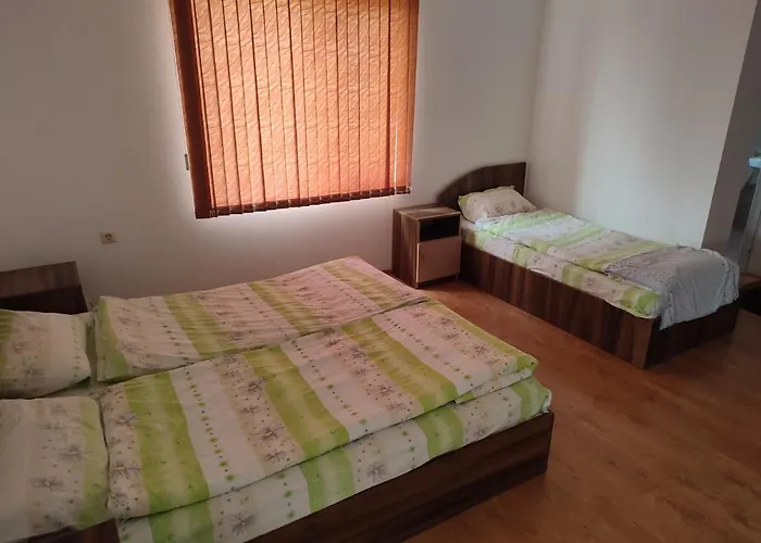 авалон Хотел